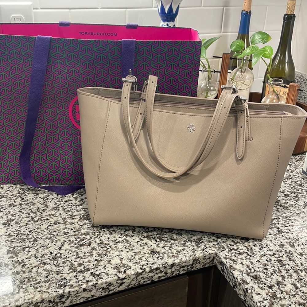Tory Burch Tote Bag
